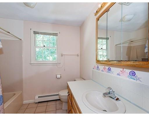 44 Ashley Pl, Reading, MA 01867 photo 26