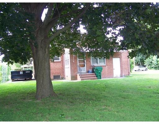 15 Nadeau Dr, Chicopee, MA 01013 photo 8
