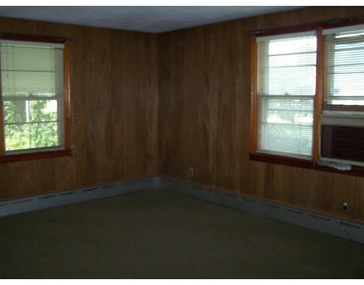 15 Nadeau Dr, Chicopee, MA 01013 photo 18