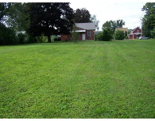 15 Nadeau Dr, Chicopee, MA 01013 photo 6