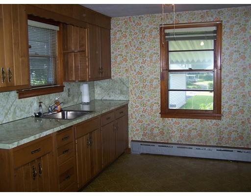 15 Nadeau Dr, Chicopee, MA 01013 photo 14