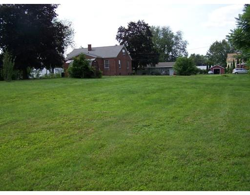 15 Nadeau Dr, Chicopee, MA 01013 photo 5
