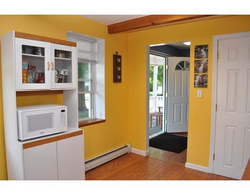 100 Collins St, Danvers, MA 01923 photo 4