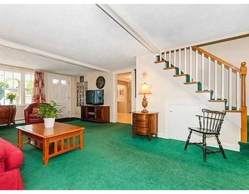 37 Lewis St, Reading, MA 01867 photo 7