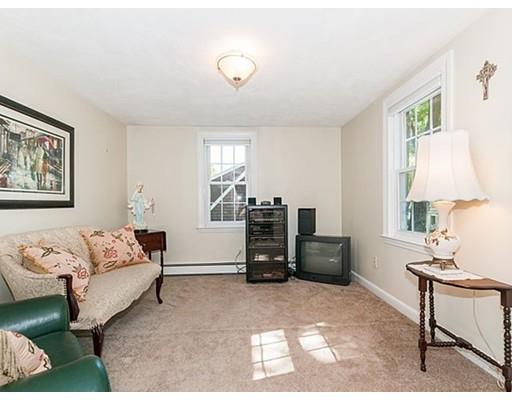 37 Lewis St, Reading, MA 01867 photo 9