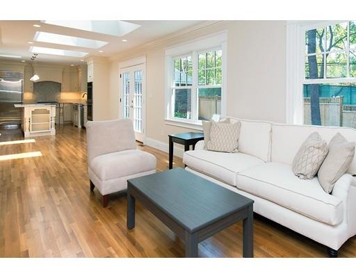 294 Dean Rd, Brookline, MA 02445 photo 5