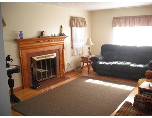 854 Grayson Dr, Springfield, MA 01119 photo 6