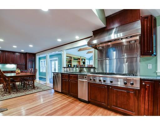 49 Walpole St, Dover, MA 02030 photo 6