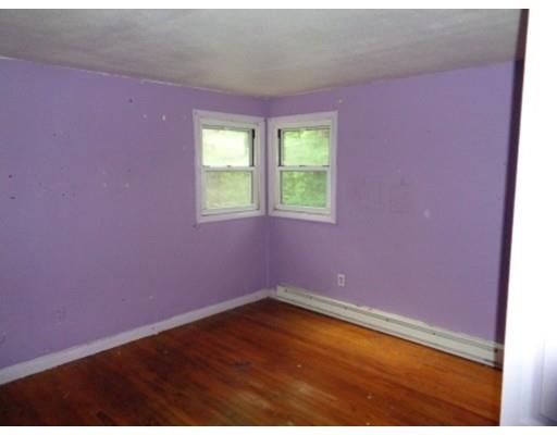 83 Oakwood, Springfield, MA 01109 photo 8