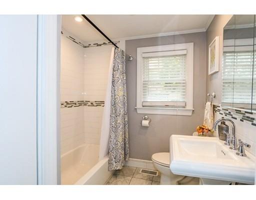 2 Bisbee Rd, Saugus, MA 01906 photo 11