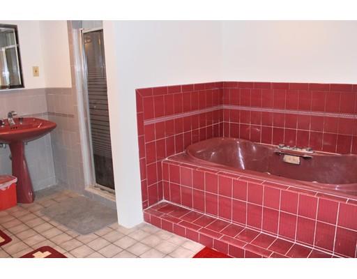 78 Dale St, Brookline, MA 02445 photo 27
