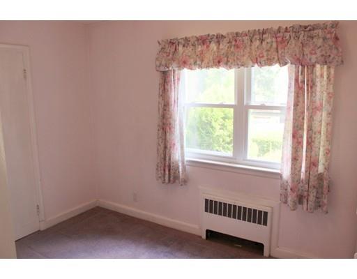 78 Dale St, Brookline, MA 02445 photo 21