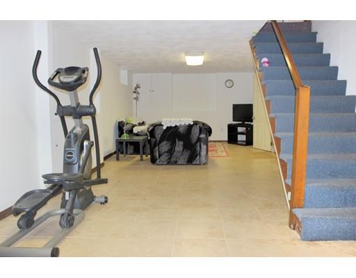 78 Dale St, Brookline, MA 02445 photo 23