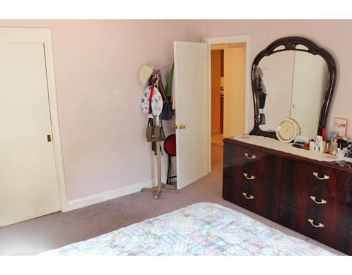78 Dale St, Brookline, MA 02445 photo 15