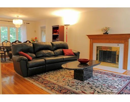 78 Dale St, Brookline, MA 02445 photo 8