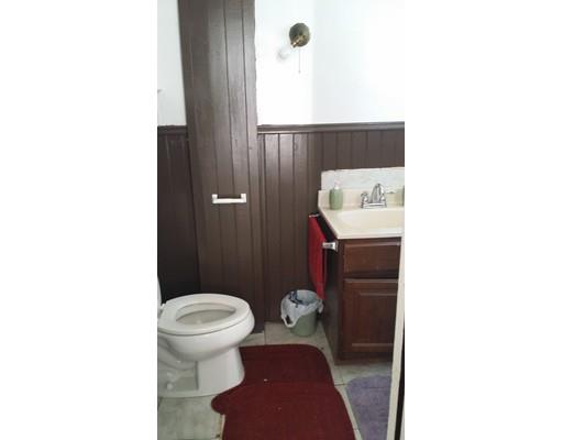 168 Marion St, Springfield, MA 01109 photo 9