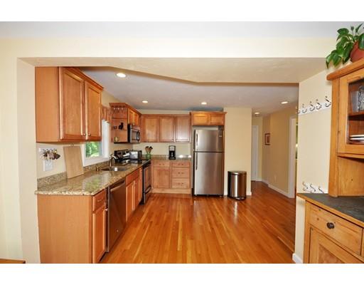 22 Harrison St, Maynard, MA 01754 photo 9