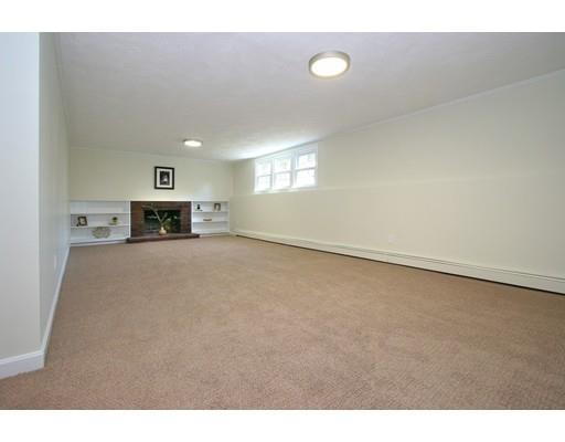 54 Victoria Ave, Reading, MA 01867 photo 22