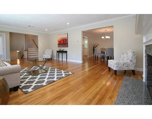 54 Victoria Ave, Reading, MA 01867 photo 6