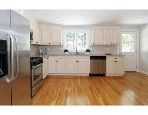 54 Victoria Ave, Reading, MA 01867 photo 13