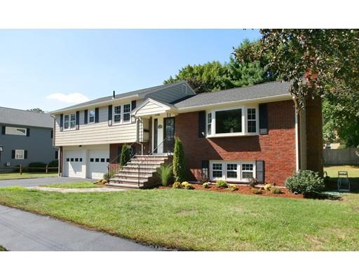 54 Victoria Ave, Reading, MA 01867 photo 2