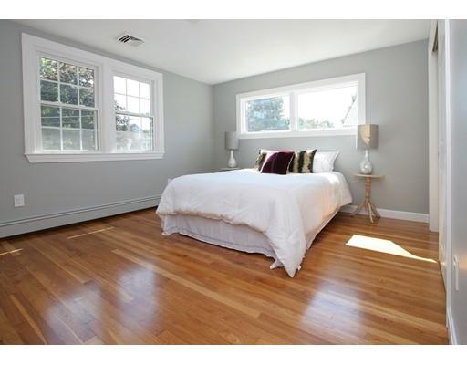 54 Victoria Ave, Reading, MA 01867 photo 17