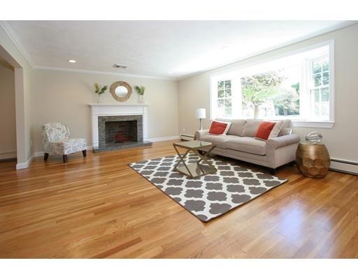 54 Victoria Ave, Reading, MA 01867 photo 8