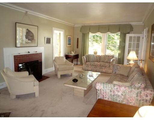 785 Madison St, Fall River, MA 02720 photo 4