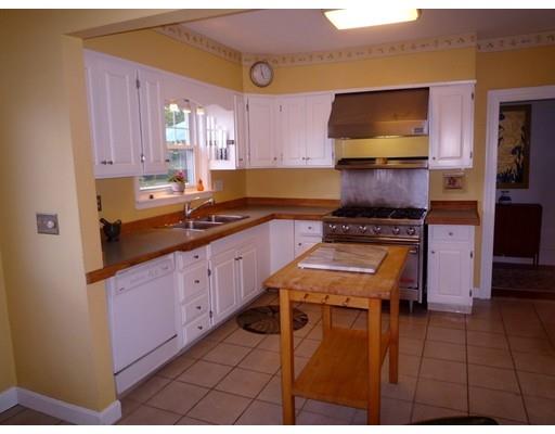 785 Madison St, Fall River, MA 02720 photo 14