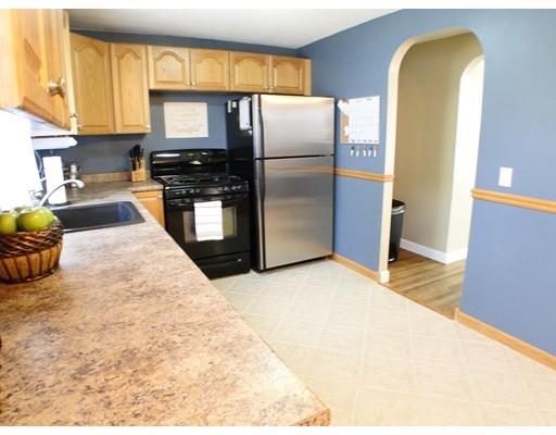 26 Delano Dr, Springfield, MA 01129 photo 10