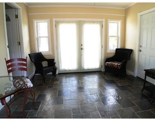 26 Delano Dr, Springfield, MA 01129 photo 24