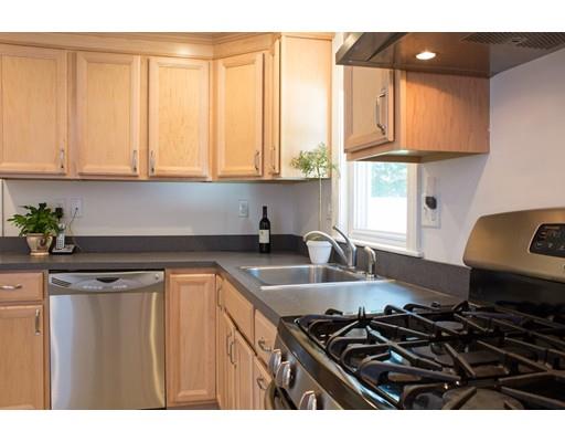 31 Netta Rd, Dedham, MA 02026 photo 4