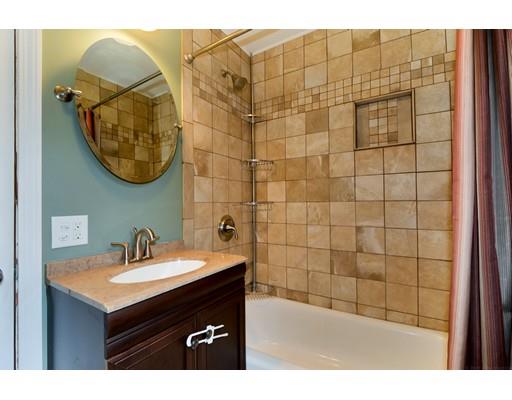 32 Williams St, Upton, MA 01568 photo 2