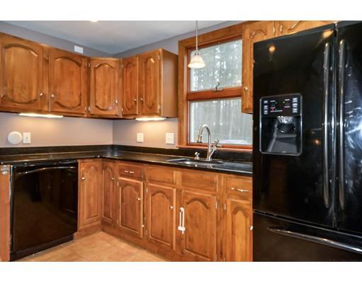 32 Williams St, Upton, MA 01568 photo 7