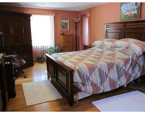 190 Gillette Ave, Springfield, MA 01118 photo 13