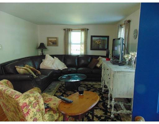 13 Fairfield Dr, Wareham, MA 02571 photo 8