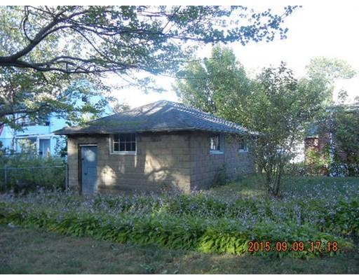 74 Bailey St, Lawrence, MA 01843 photo 6