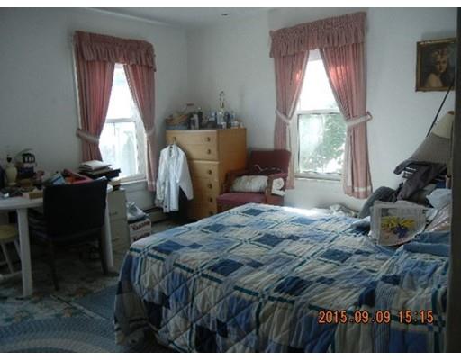 74 Bailey St, Lawrence, MA 01843 photo 12