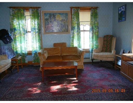 74 Bailey St, Lawrence, MA 01843 photo 3