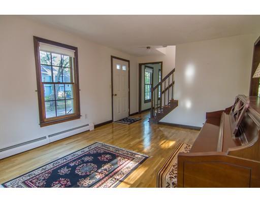 1 Mockingbird Ln, Maynard, MA 01754 photo 8