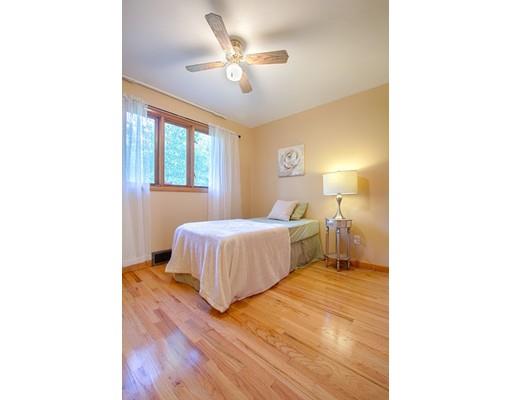 62 Lindsay Rd, Springfield, MA 01128 photo 20