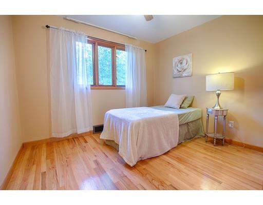 62 Lindsay Rd, Springfield, MA 01128 photo 19
