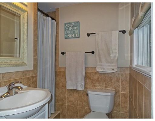 16 Collins Ave, Reading, MA 01867 photo 12