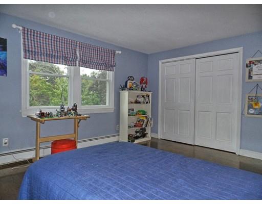 16 Collins Ave, Reading, MA 01867 photo 15