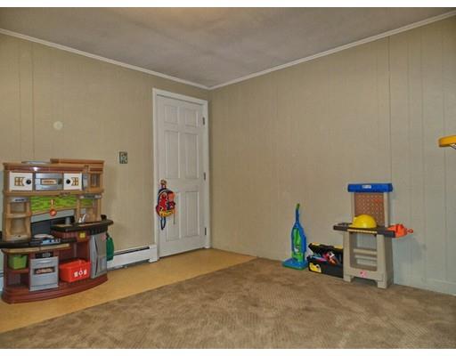 16 Collins Ave, Reading, MA 01867 photo 24