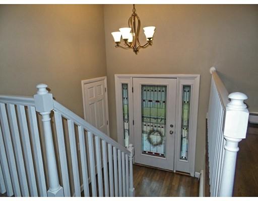 16 Collins Ave, Reading, MA 01867 photo 18