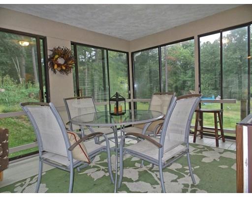 16 Collins Ave, Reading, MA 01867 photo 25