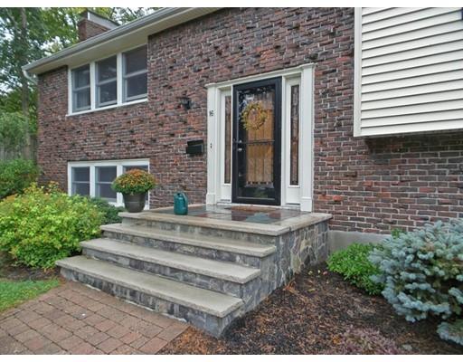 16 Collins Ave, Reading, MA 01867 photo 2
