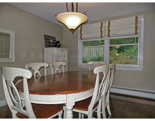 16 Collins Ave, Reading, MA 01867 photo 7