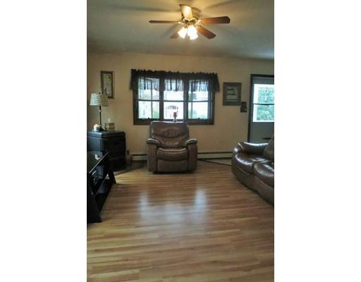 38 Middlesex Ave, Worcester, MA 01604 photo 3